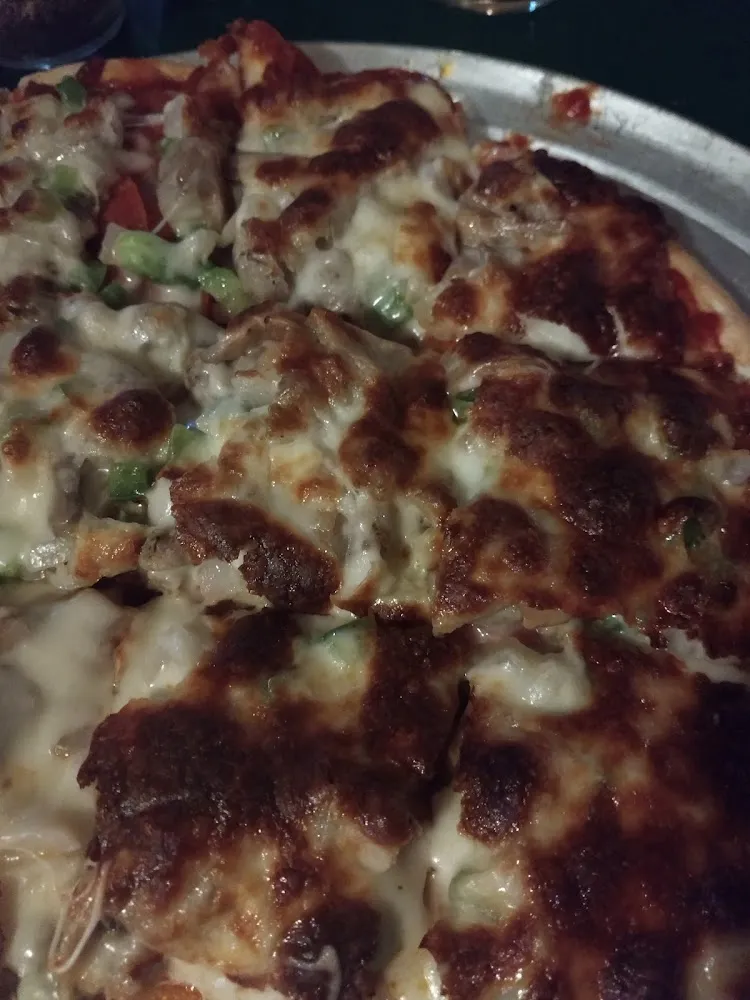 Homemade Pizza Deluxe